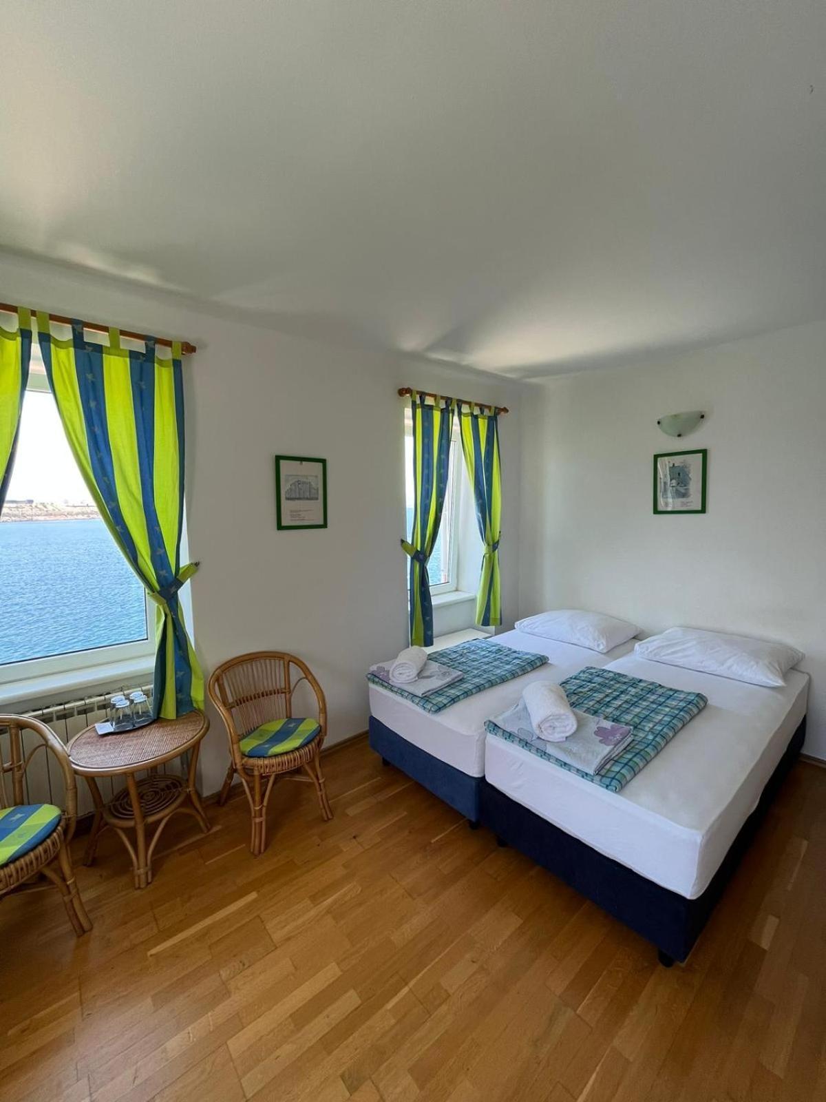 Bed&Breakfast Villa Eva Omisalj Luaran gambar