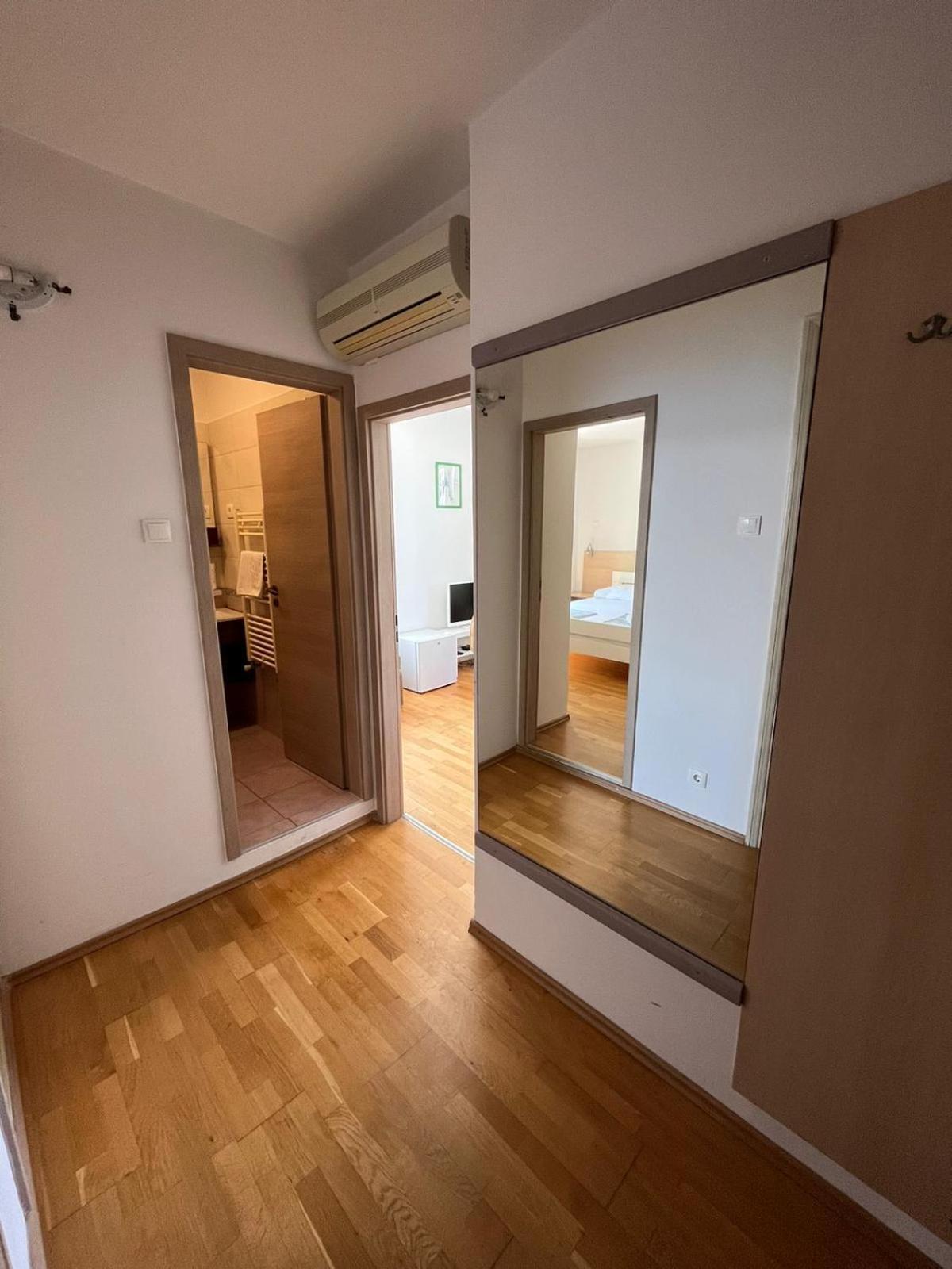 Bed&Breakfast Villa Eva Omisalj Bilik gambar